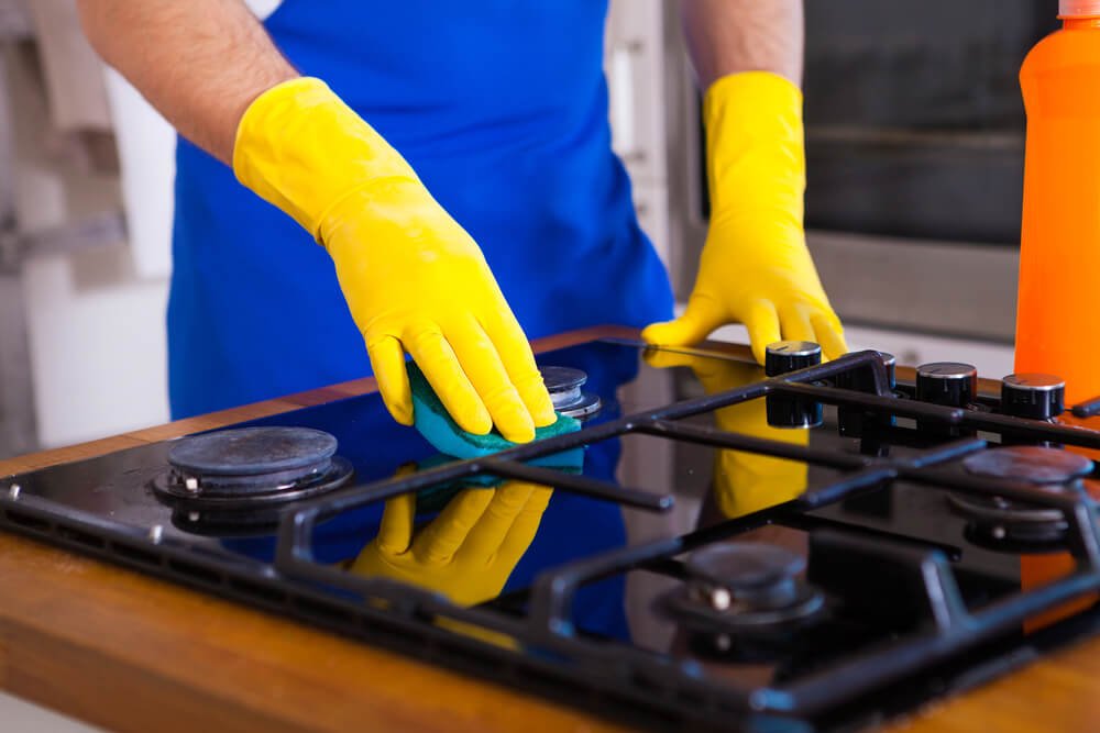 Hygienic Cooking Surfaces With Our Cleaning Services (1)